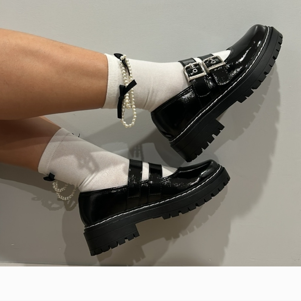 Buckle Mary Jane loafers